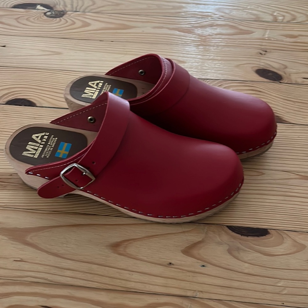 Mia Alma Clog